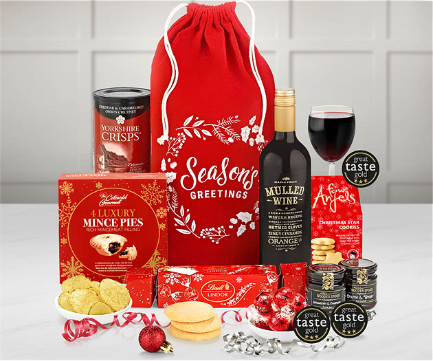 Festive Fireside Hamper With Mulled Wine