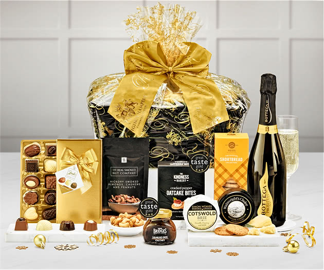 Christmas Carol Hamper With Sparkling Prosecco