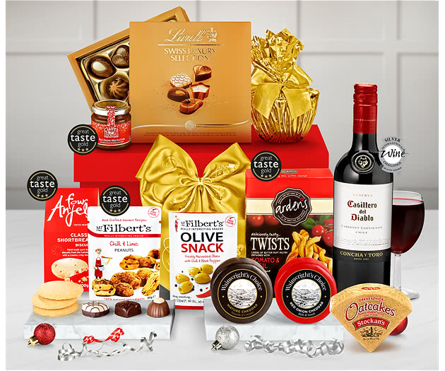 Connoisseur's Christmas Hamper With Red Wine