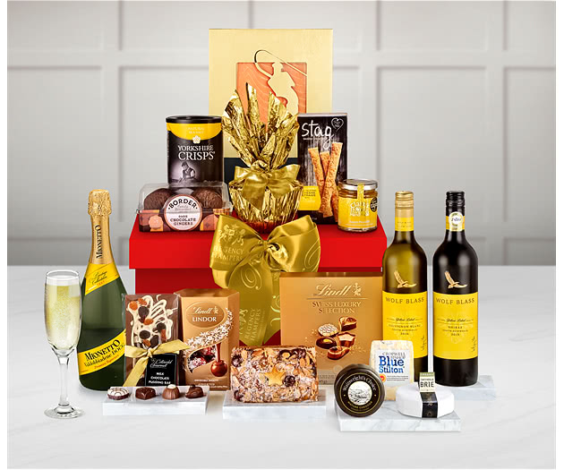 Yuletide Celebration Gift Box With Sparkling Prosecco